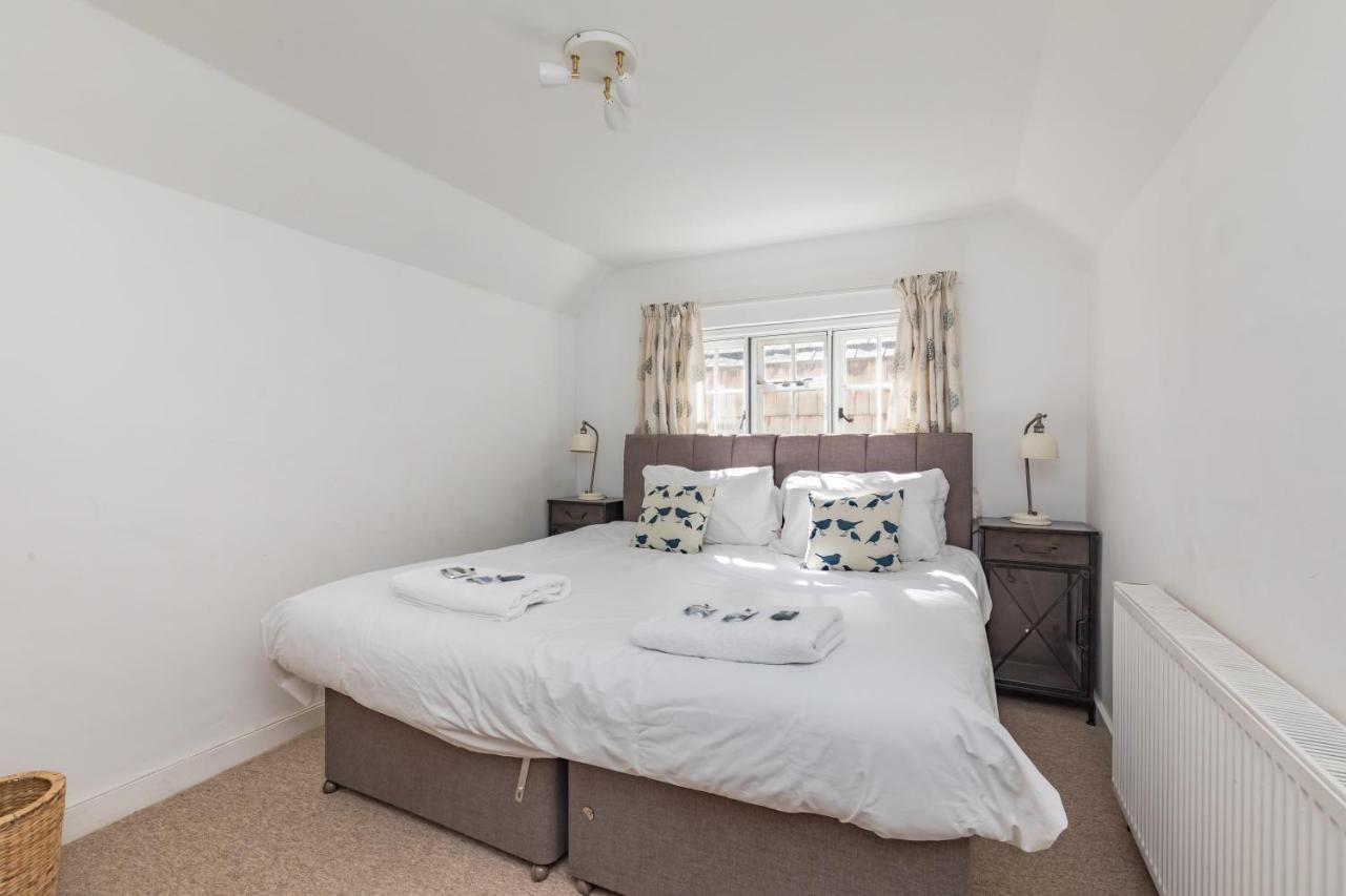 Danny Lodge - Country Cottage Near Brighton By Huluki Sussex Stays Hurstpierpoint المظهر الخارجي الصورة