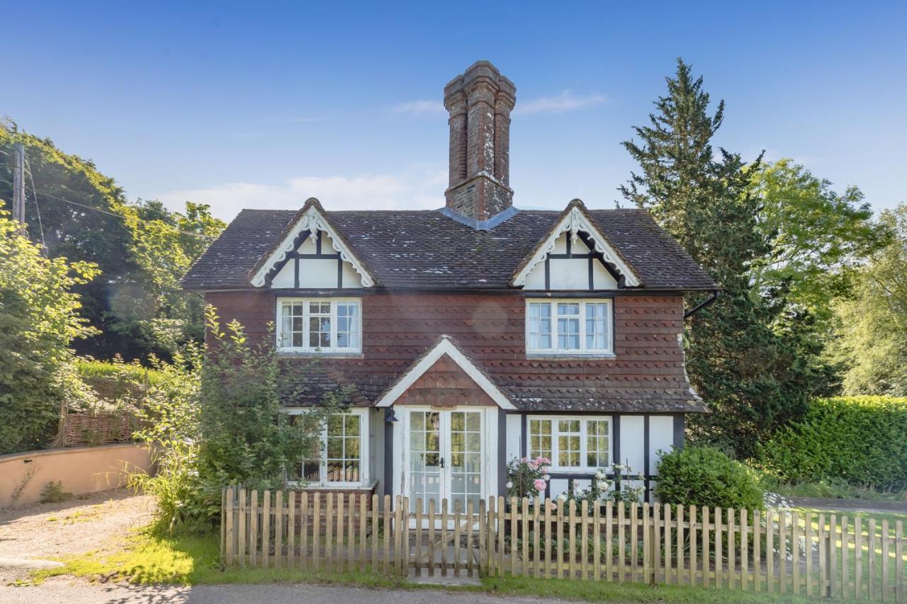 Danny Lodge - Country Cottage Near Brighton By Huluki Sussex Stays Hurstpierpoint المظهر الخارجي الصورة